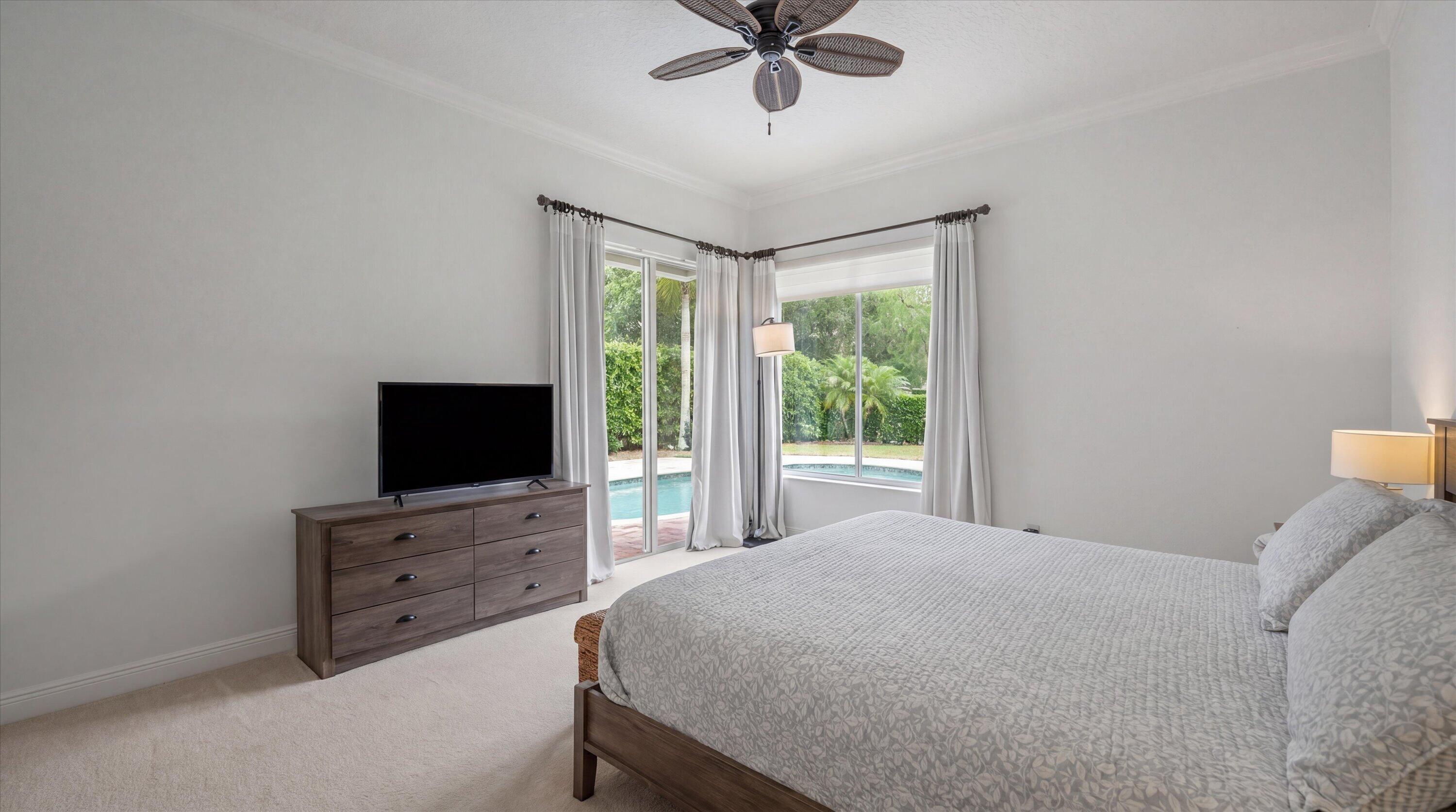 SHADY OAKS OF PALM BEACH POLO & COUNTRY - Residential