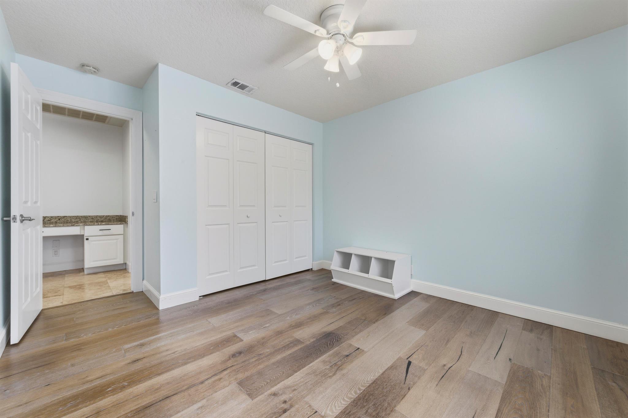 JUNO ISLES 3 - Residential