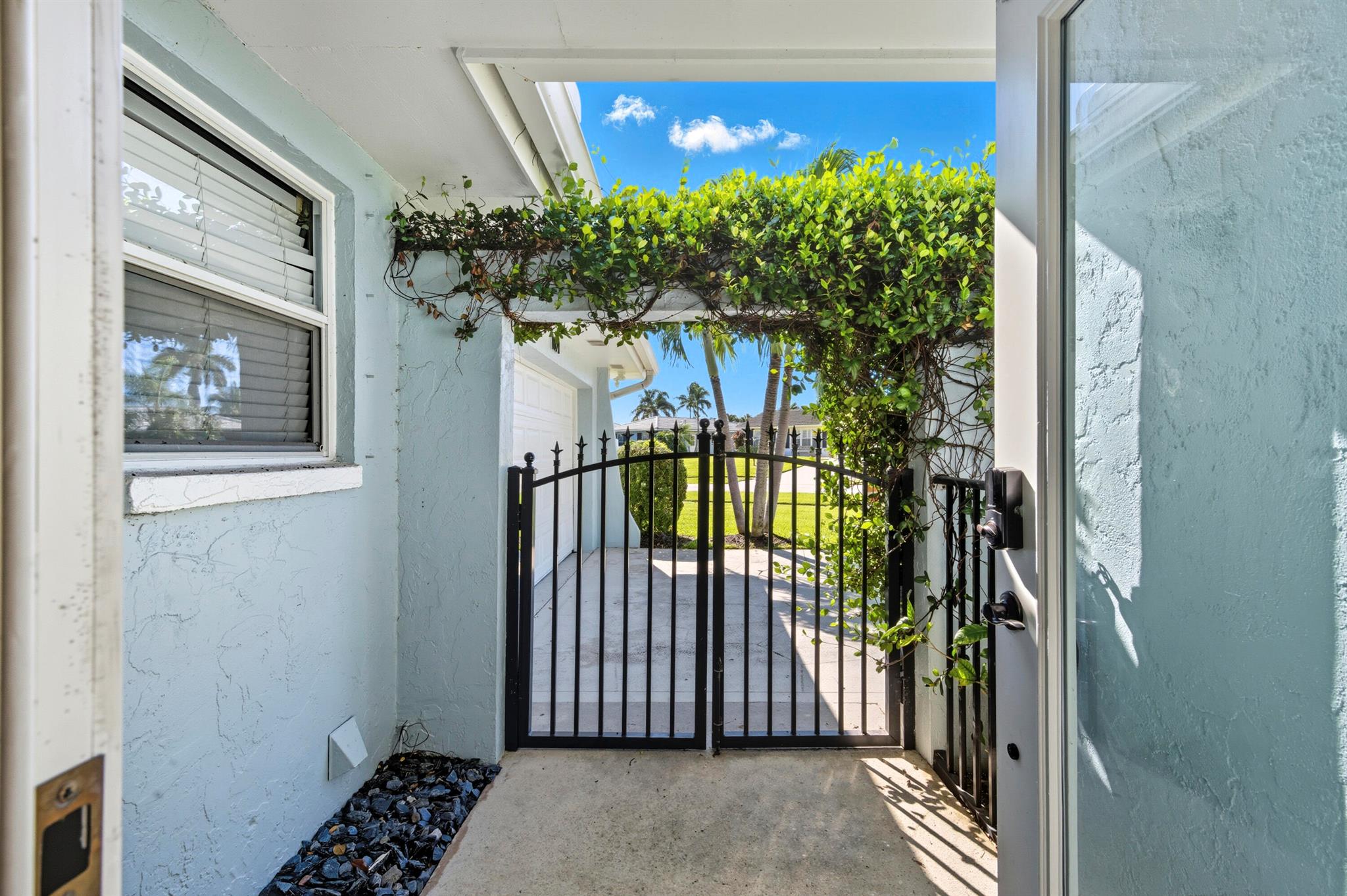 1821 Ascott Road