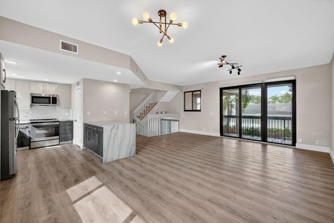 1401 NE 9th Street 41 Fort Lauderdale FL 33304