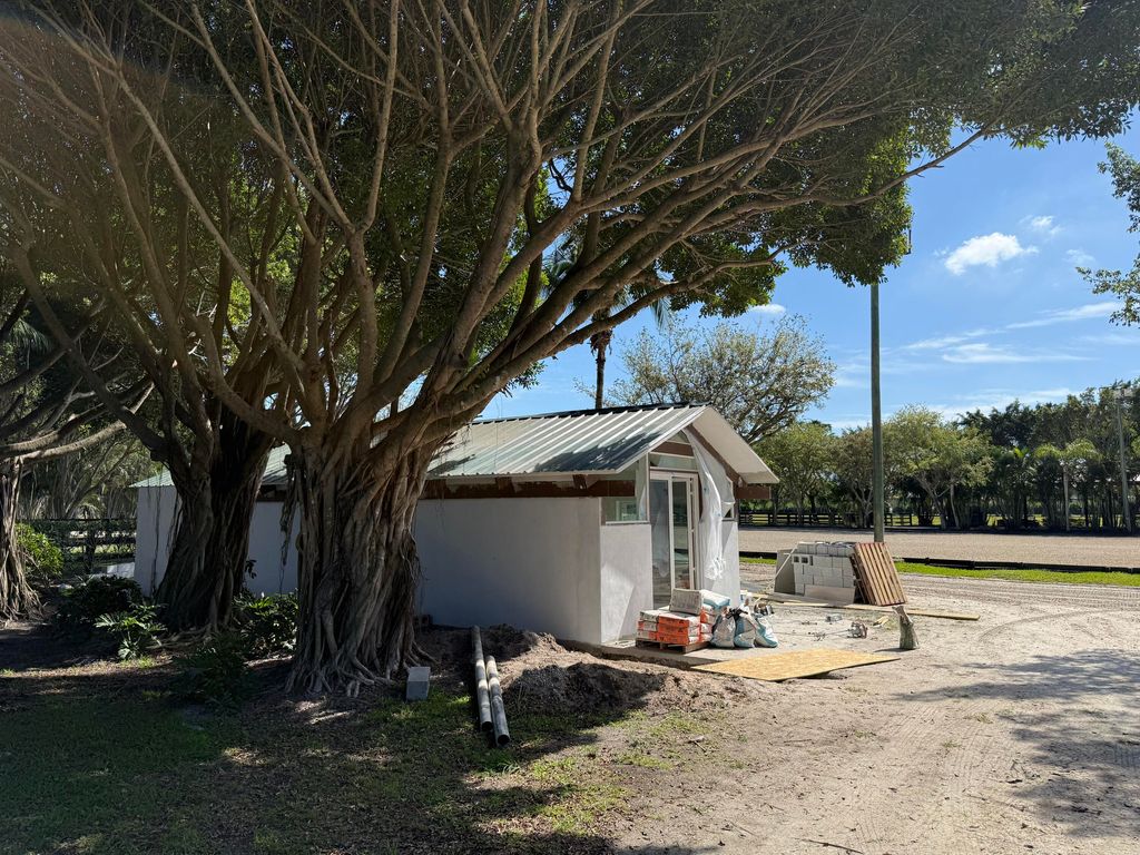 listing image 73