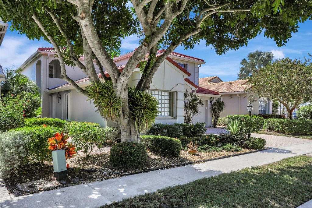 Photo of 6510 Colomera Drive, Boca Raton, FL 33433 (MLS # R10931218)