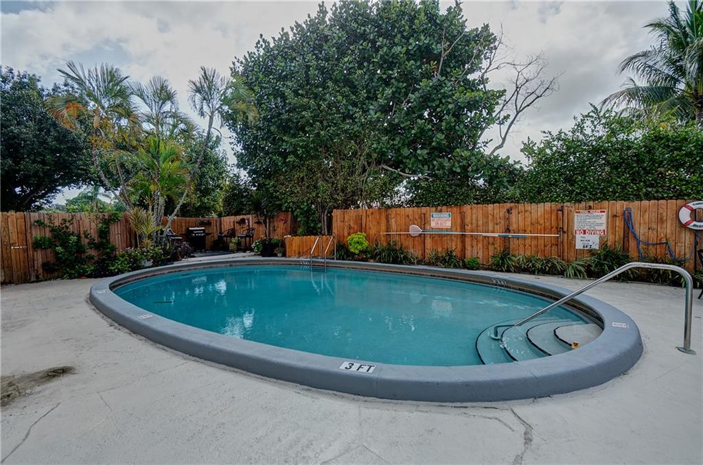 Camelot Shores - Residential