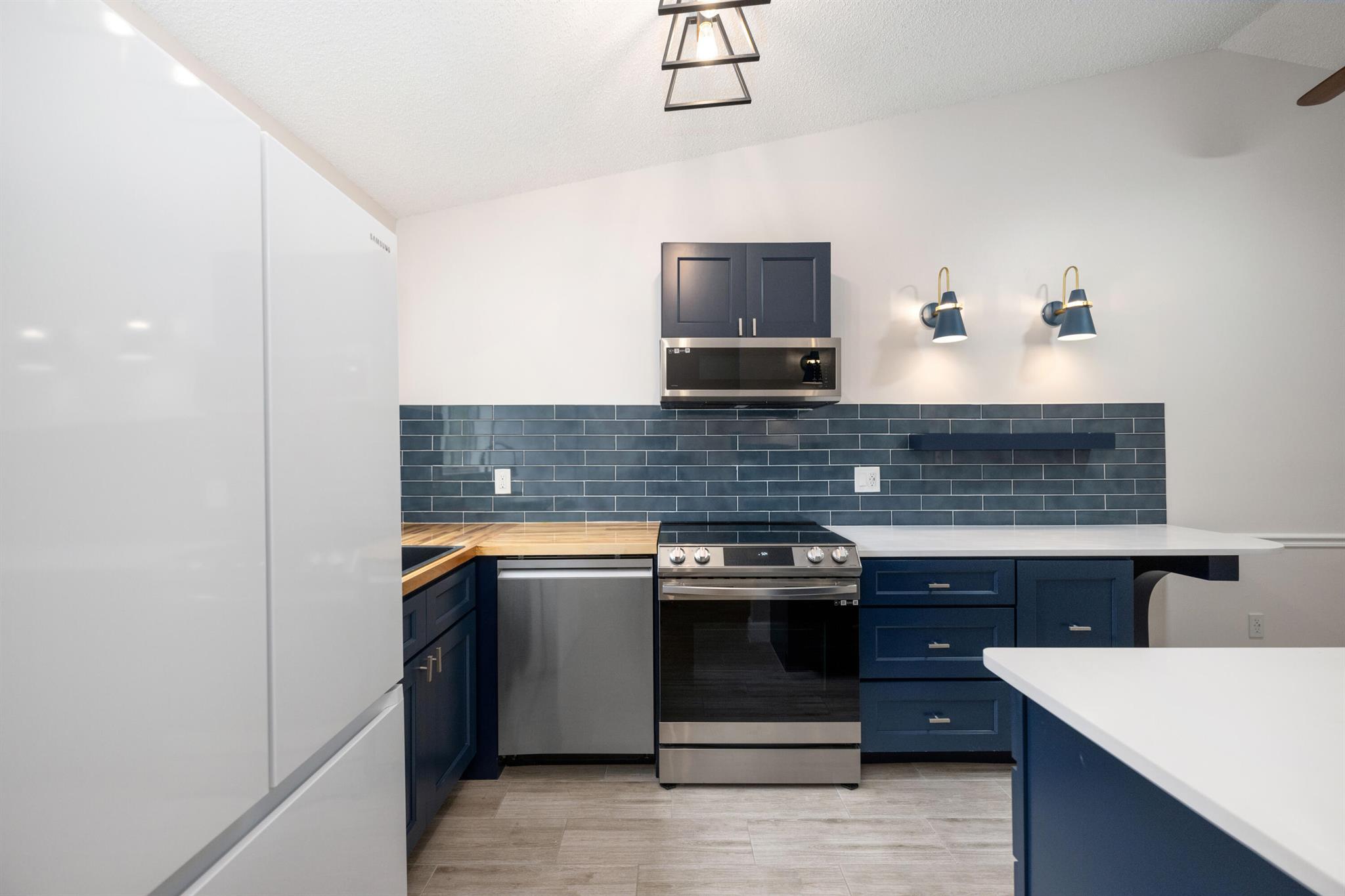 Welcome to 5214 Stacy Street, a newly renovated 3-bedroom, 2-bathroom apartment in West Palm Beach, FL. This stylish home features a spacious, light-filled living area, a brand new kitchen with stainless steel appliances, and in-unit washer and dryer for ultimate convenience.Each bedroom offers a tranquil retreat, with the master boasting an en-suite bathroom. Both bathrooms have been elegantly updated with modern fixtures. Plus, this pet-friendly apartment welcomes your furry friends.Located in a prime neighborhood, you'll have easy access to local amenities, shopping, dining, and parks. High credit applicants may qualify for discounts on the required security deposit.Don't miss out on this perfect blend of modern living and comfort. Schedule a tour today