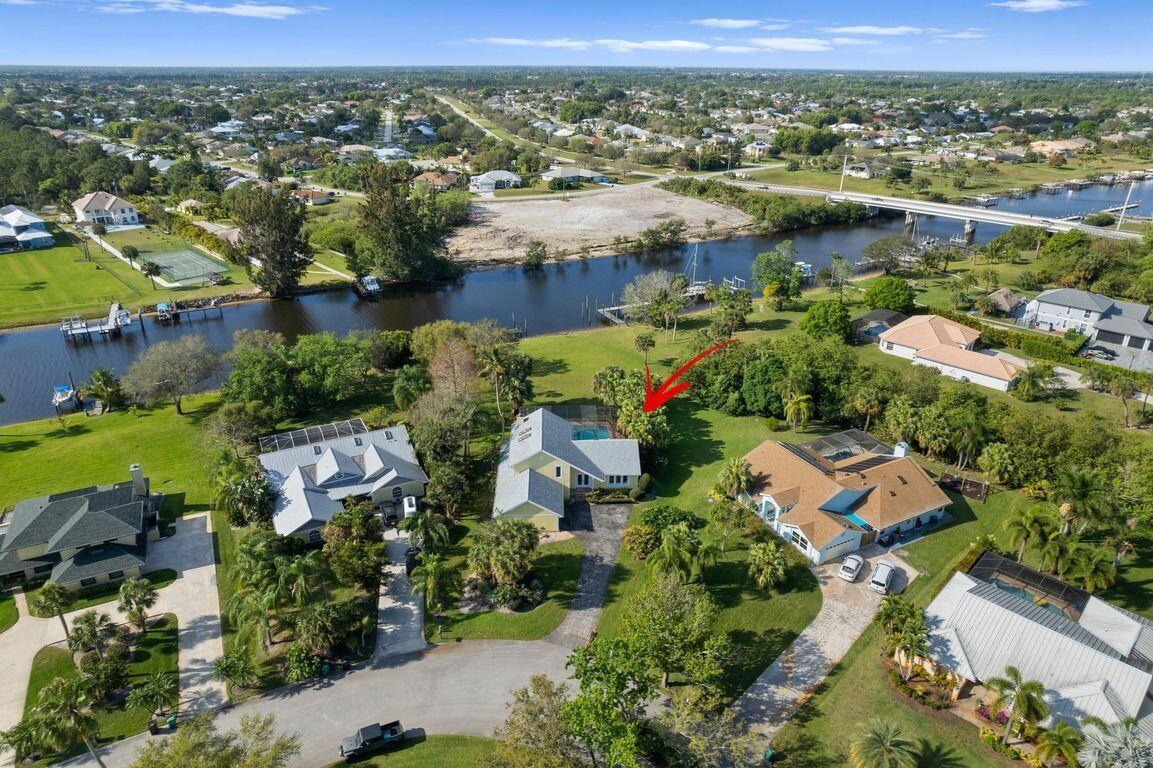 VIKINGS LANDING PHASE II - Residential Lease