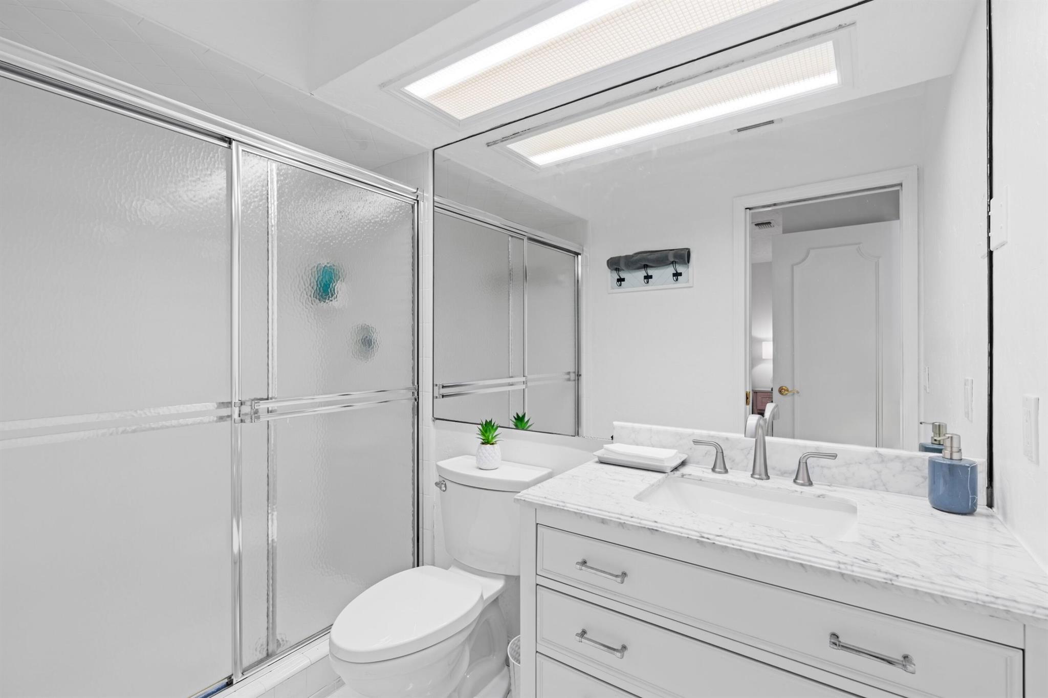 VIKINGS LANDING PHASE II - Residential Lease