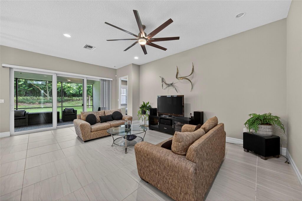 Photo of 12578 Crested Butte Avenue, Boynton Beach, FL 33473 (MLS # F10523709)