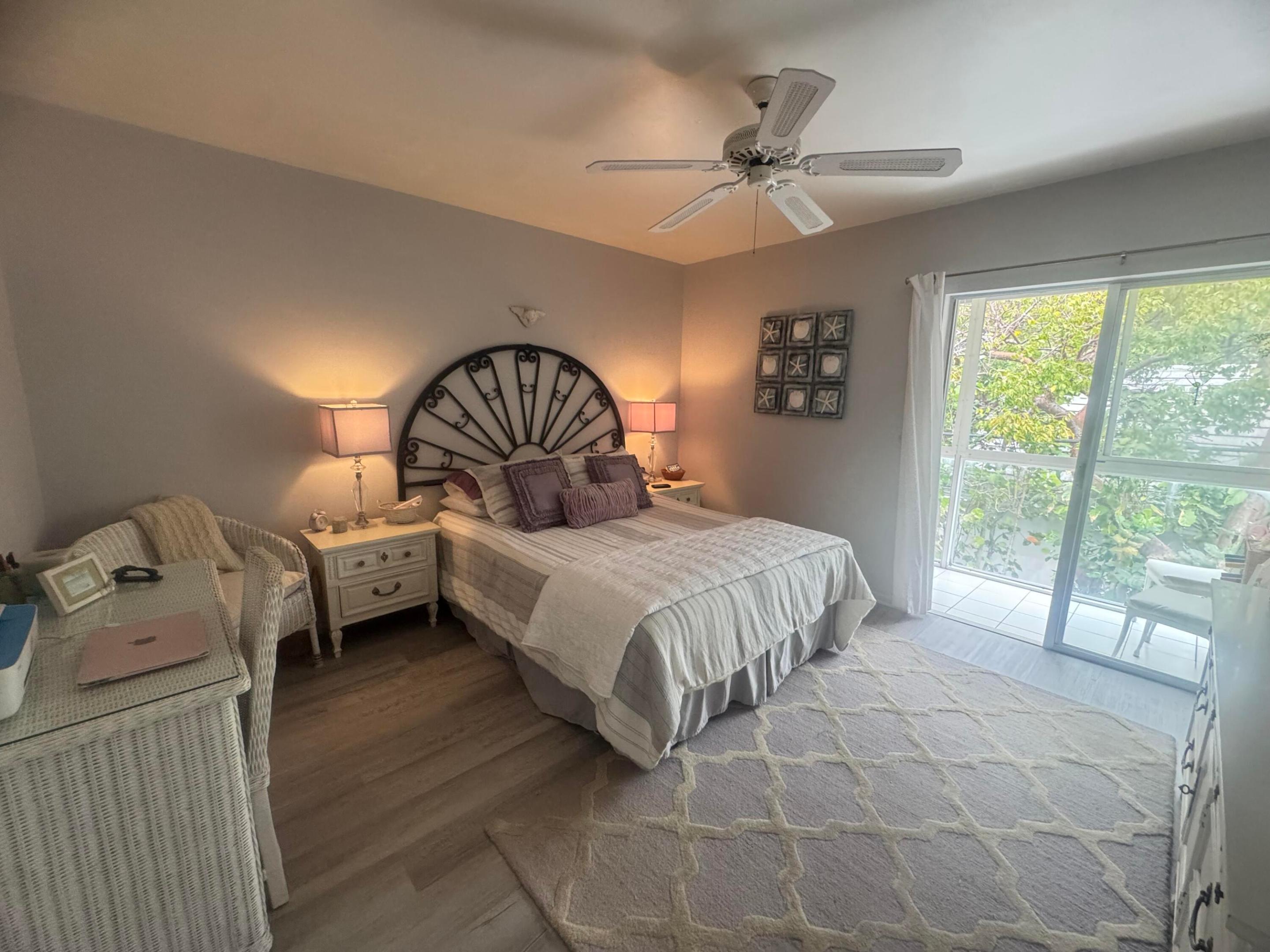 COLONIAL RIDGE CORP - Residential Lease