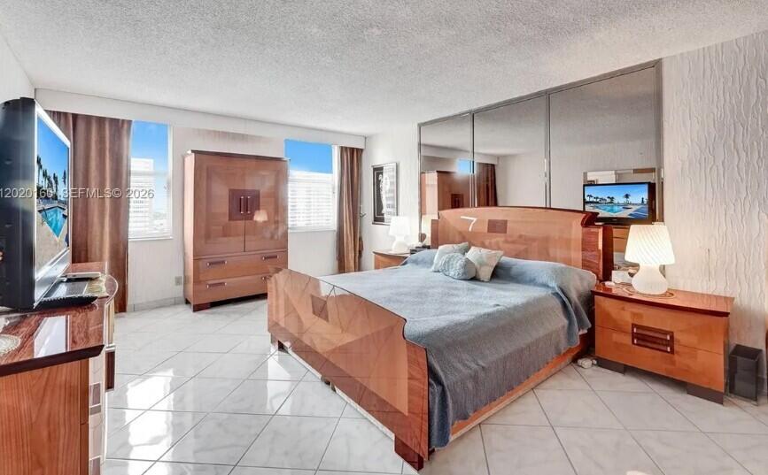 1920 S Ocean Drive 16B