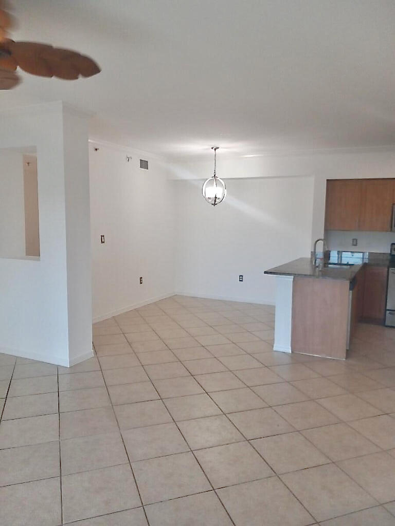 6450 Emerald Dunes Drive 301