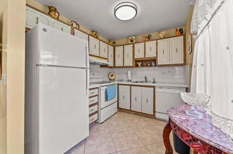 Tiny photo for 507 Normandy K, Delray Beach, FL 33484 (MLS # B26028339)