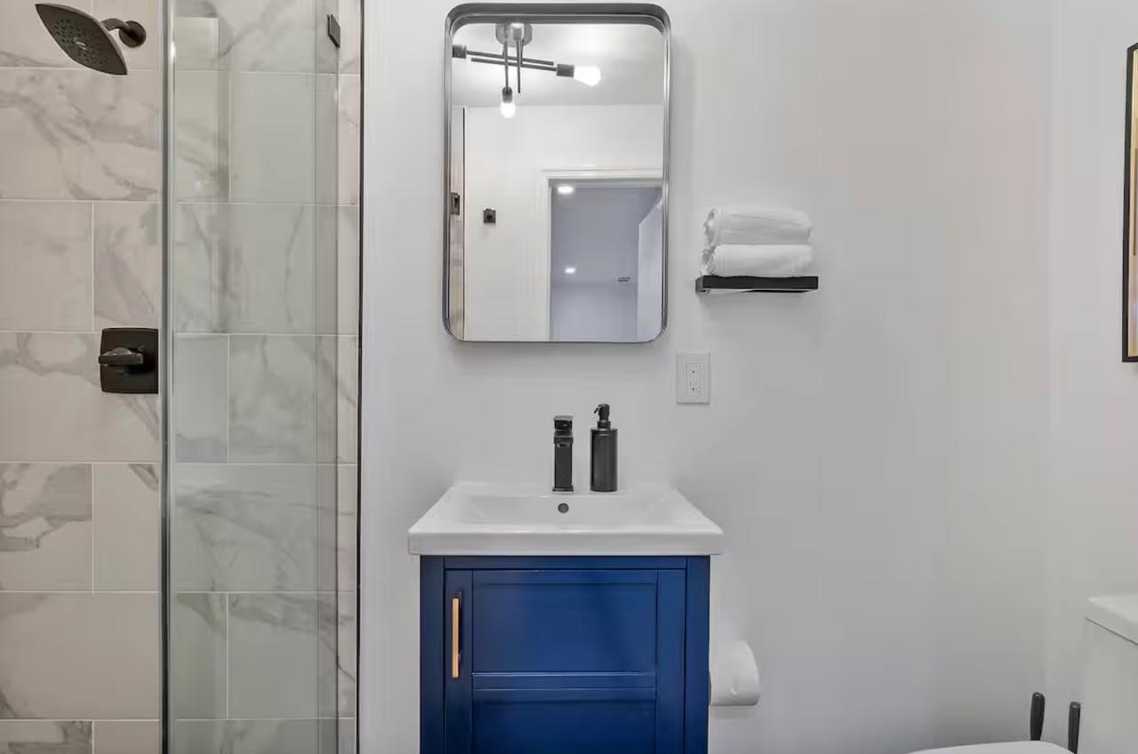 MALVINA PARK - Residential Lease