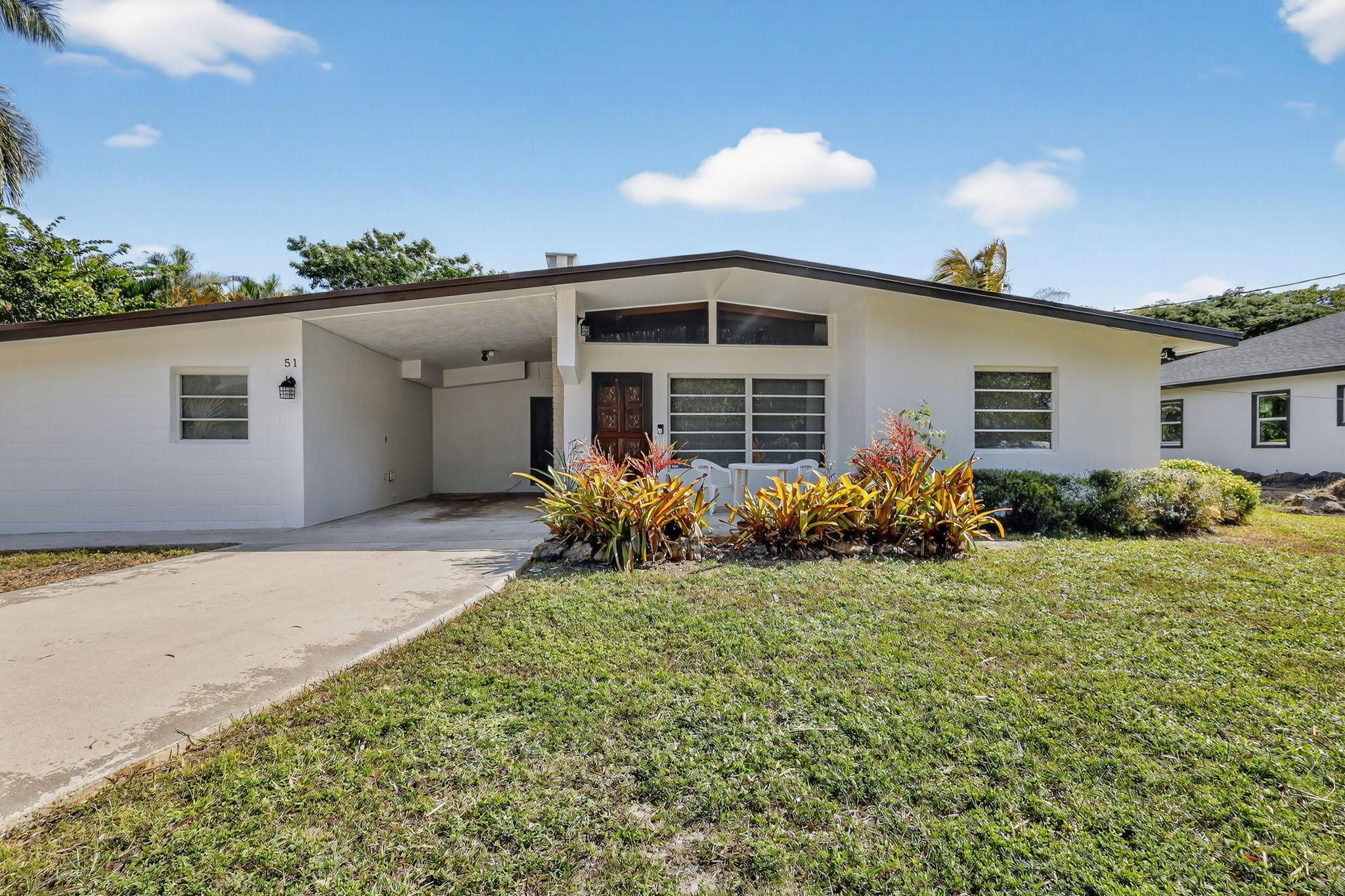 FLORIDA GARDENS 1 - Residential