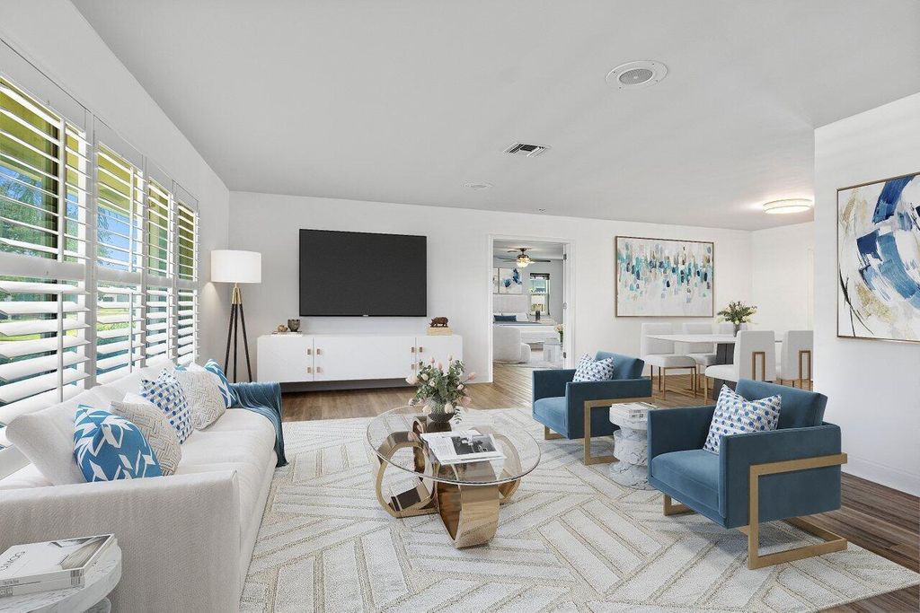 Photo of 950 SW 16th Street, Boca Raton, FL 33486 (MLS # R10993678)