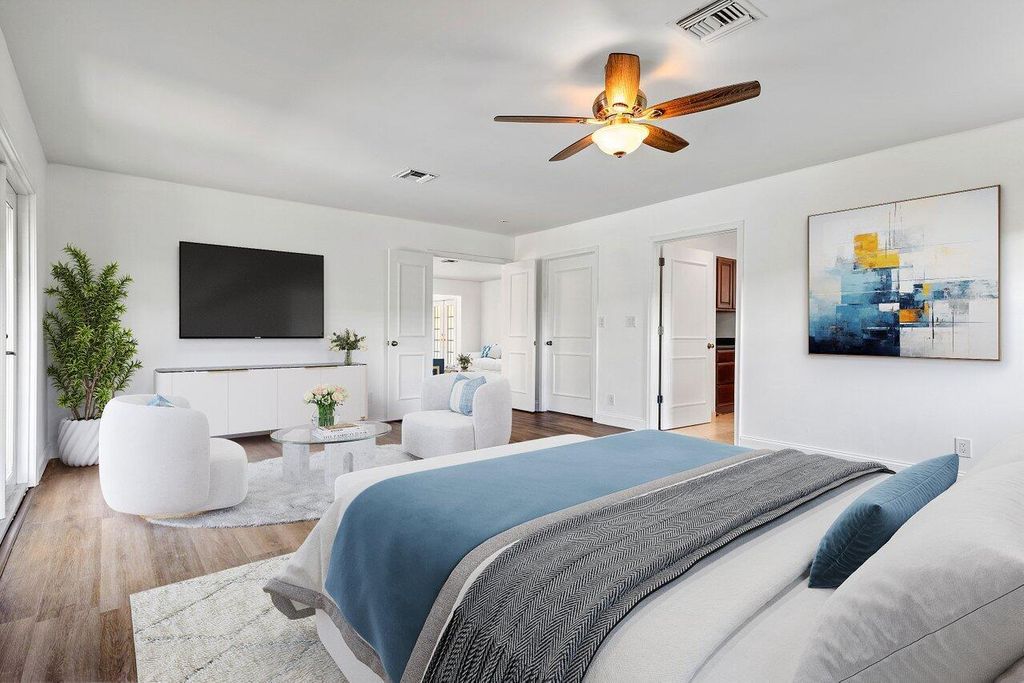 Photo of 950 SW 16th Street, Boca Raton, FL 33486 (MLS # R10993678)