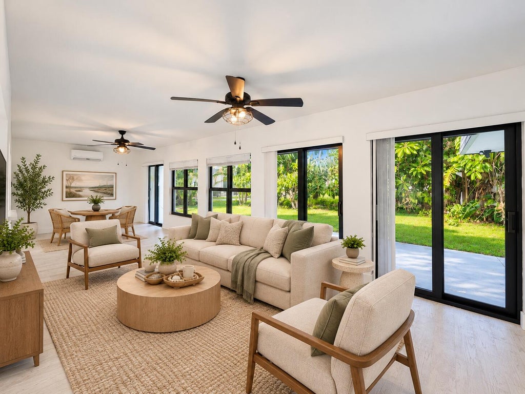Photo of 4603 KING PALM Drive, Tamarac, FL 33319 (MLS # B26094094)