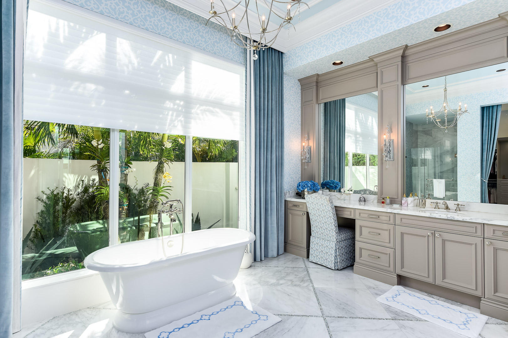 OLD PALM PL - Residential