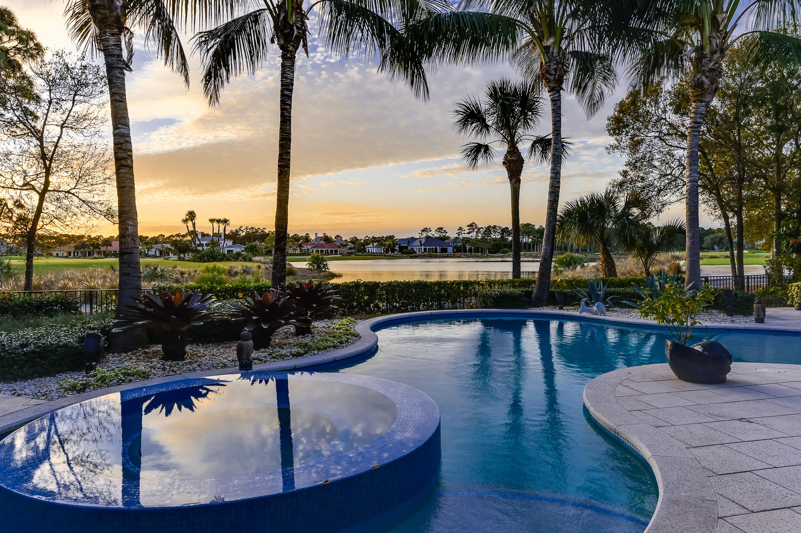 OLD PALM PL - Residential