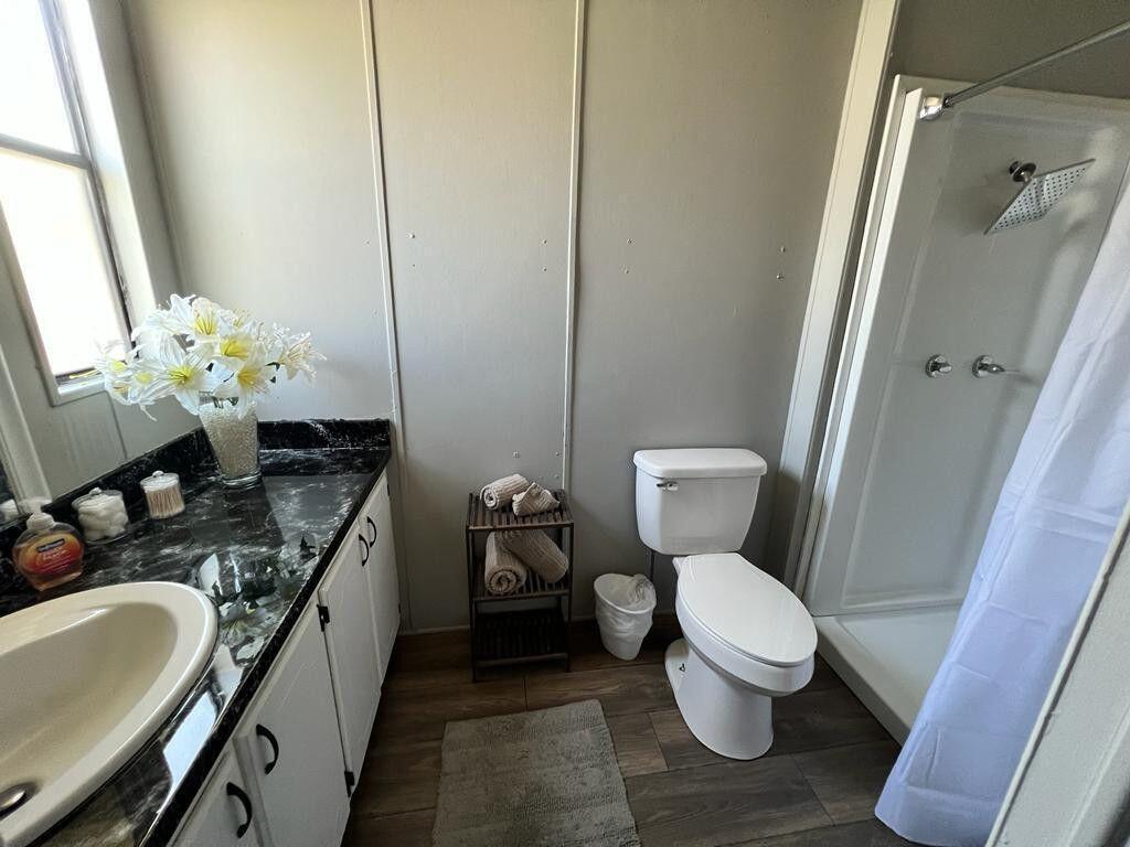 LAR-KEE LAKES 3RD ADDITION - Residential