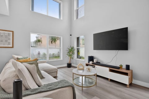 Tiny photo for 2911 E SABLE Circle, Margate, FL 33063 (MLS # B26084030)
