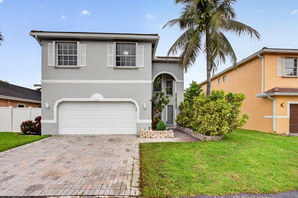 2911 E SABLE CIR, MARGATE, FL 33063 - Image 1135a5b5cc106103b967091105455607/1629448245