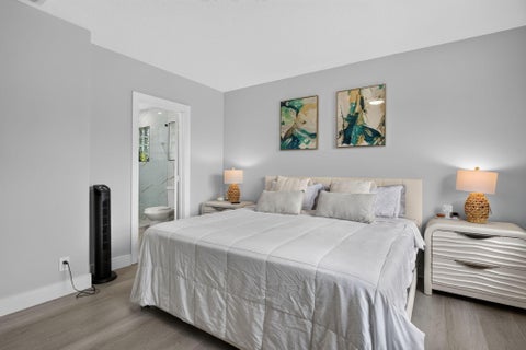 Tiny photo for 2911 E SABLE Circle, Margate, FL 33063 (MLS # B26084030)