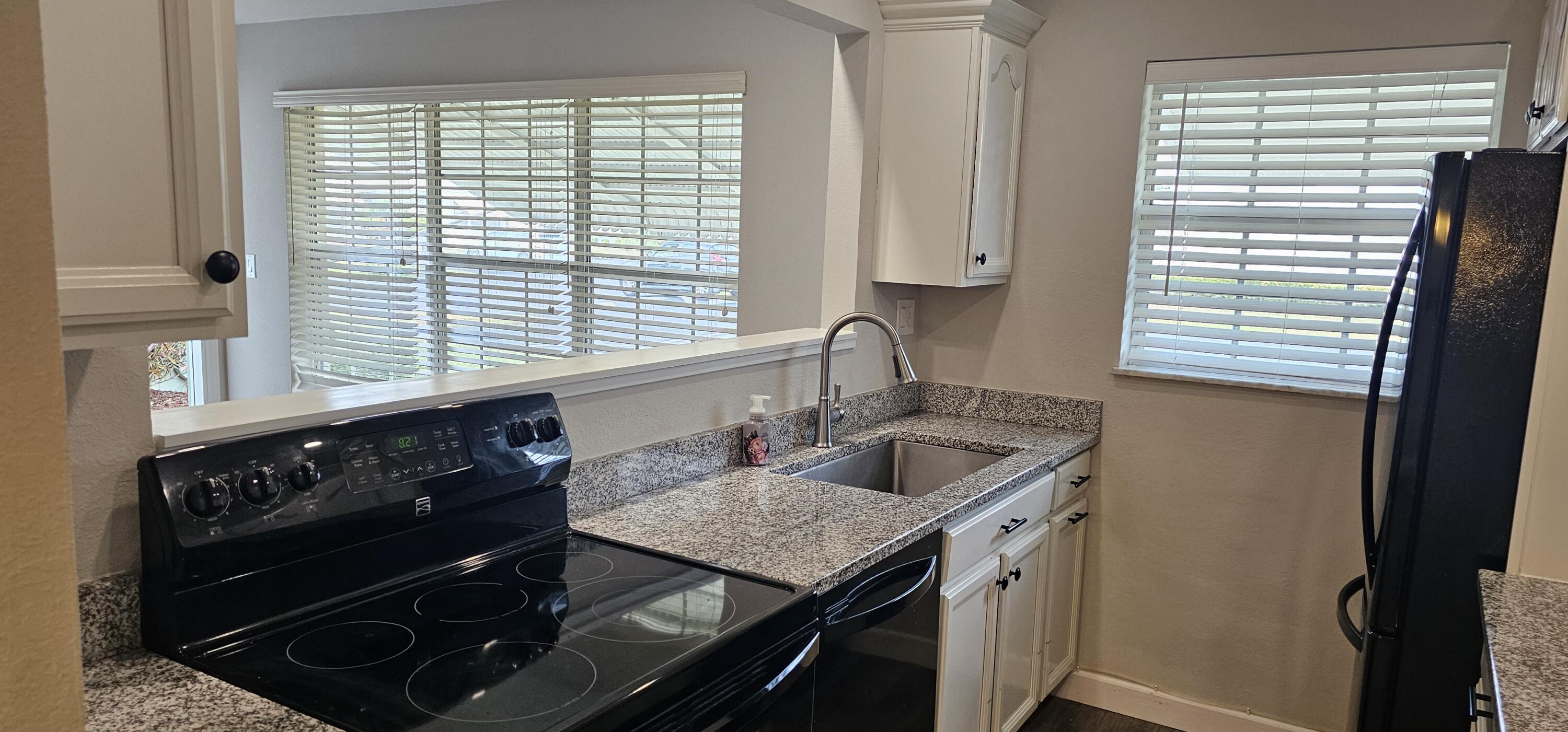 HIGH POINT OF FORT PIERCE CONDOMINIUM SECTION 1 - Residential Lease