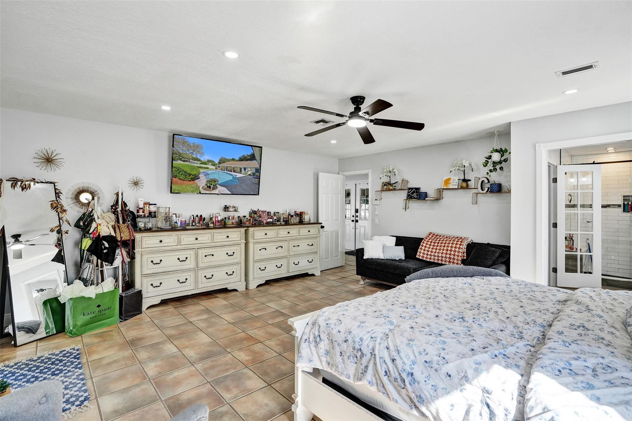 Country Walk Sec 03 - Residential