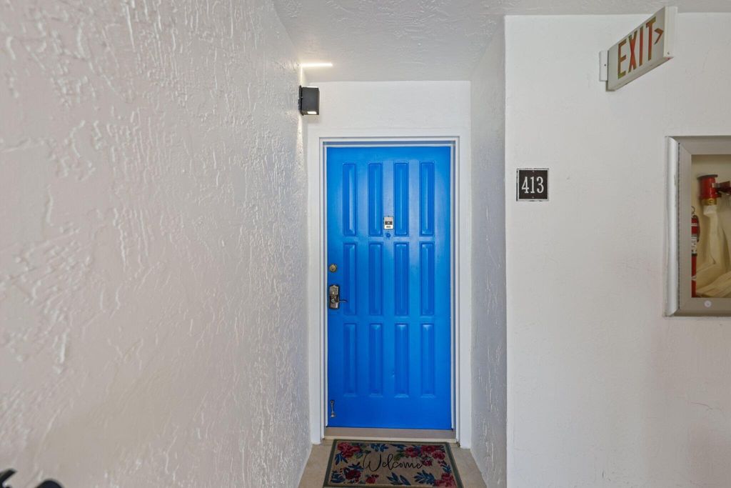 Photo of 330 SE 20th Avenue #413, Deerfield Beach, FL 33441 (MLS # R11101113)