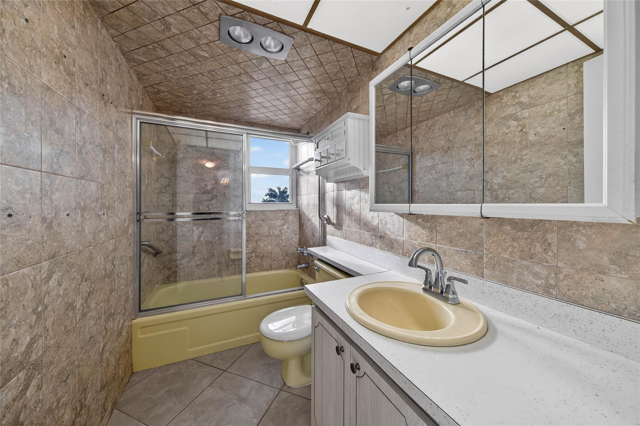 Meadowbrook Towers - Residential