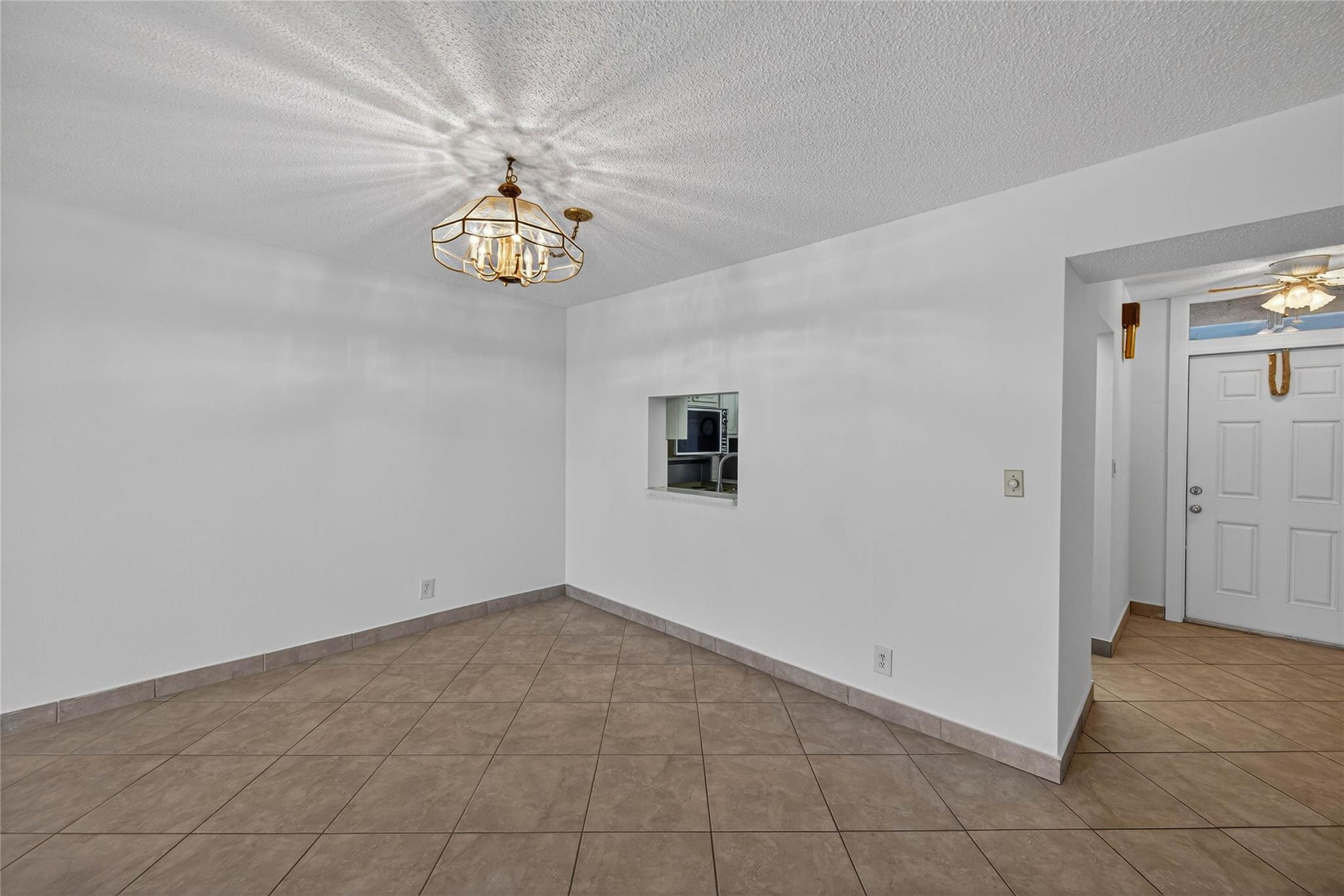 Meadowbrook Towers - Residential