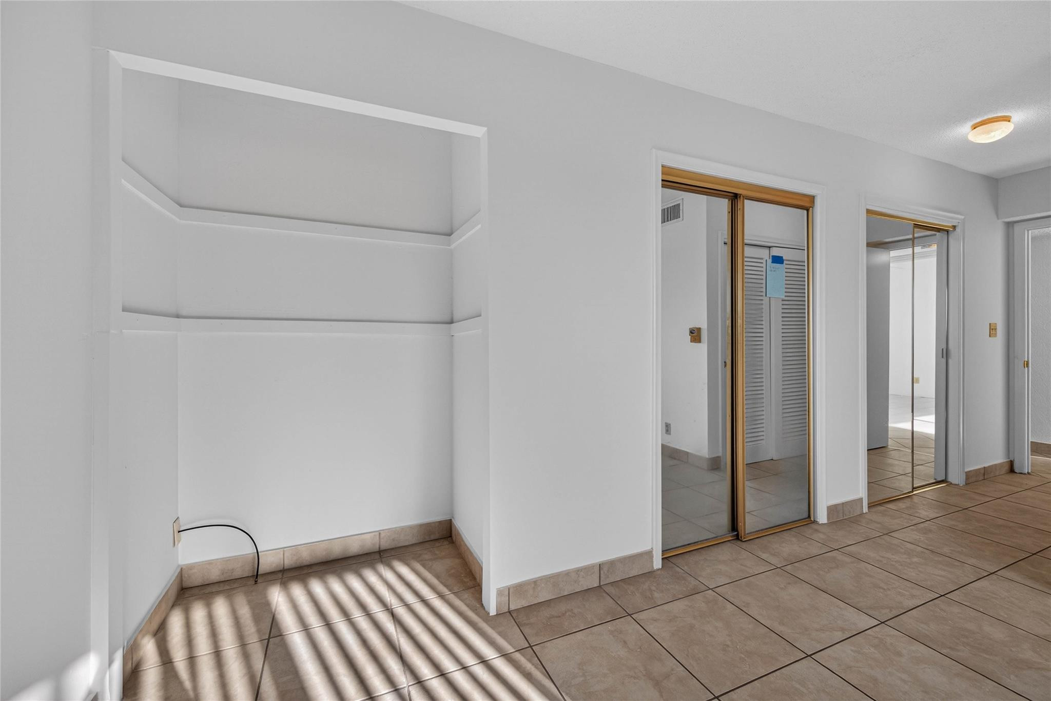 Meadowbrook Towers - Residential