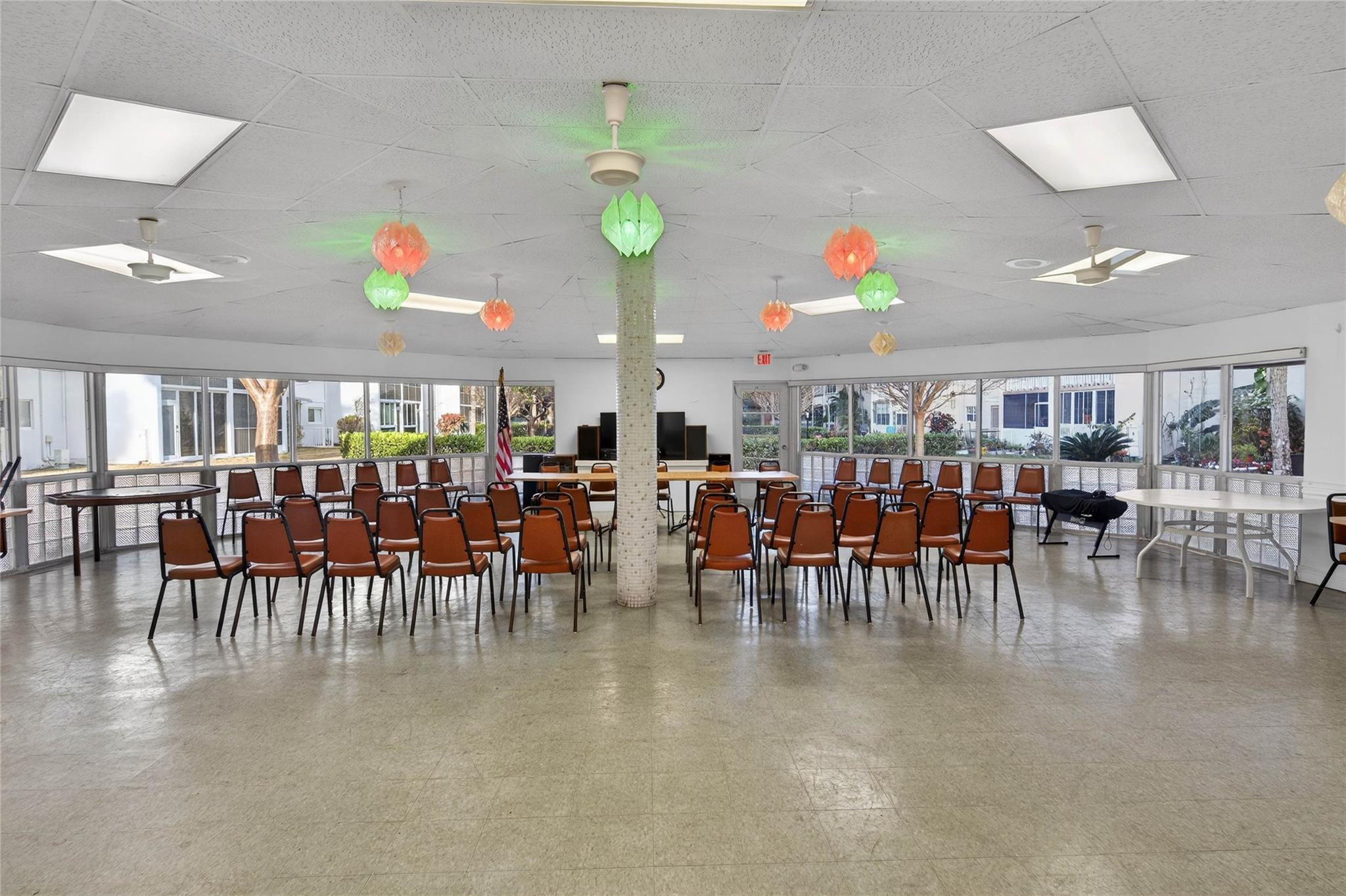 Meadowbrook Towers - Residential