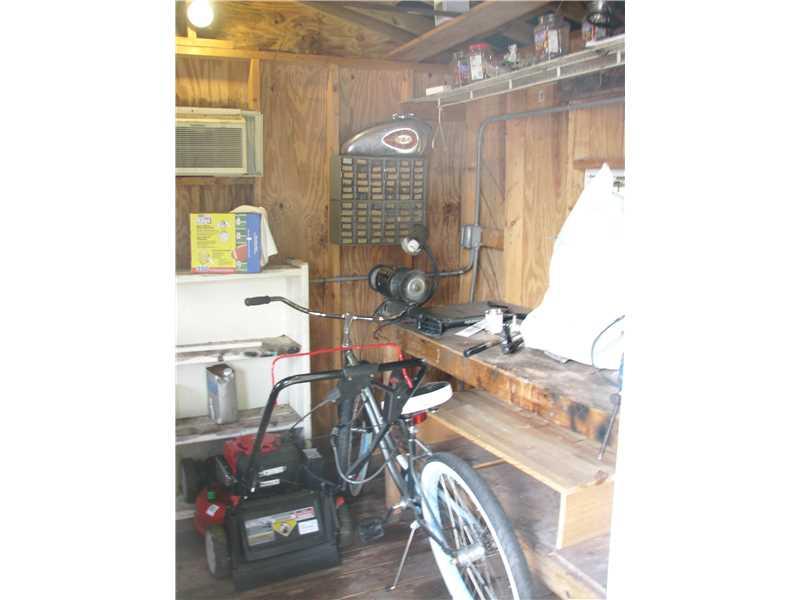 LOOK HOMESITES NO 2 - Residential