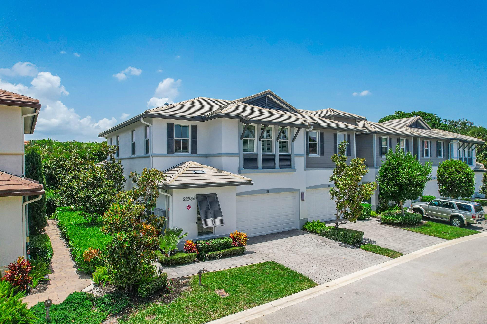 22954 Clear Echo Dr 31