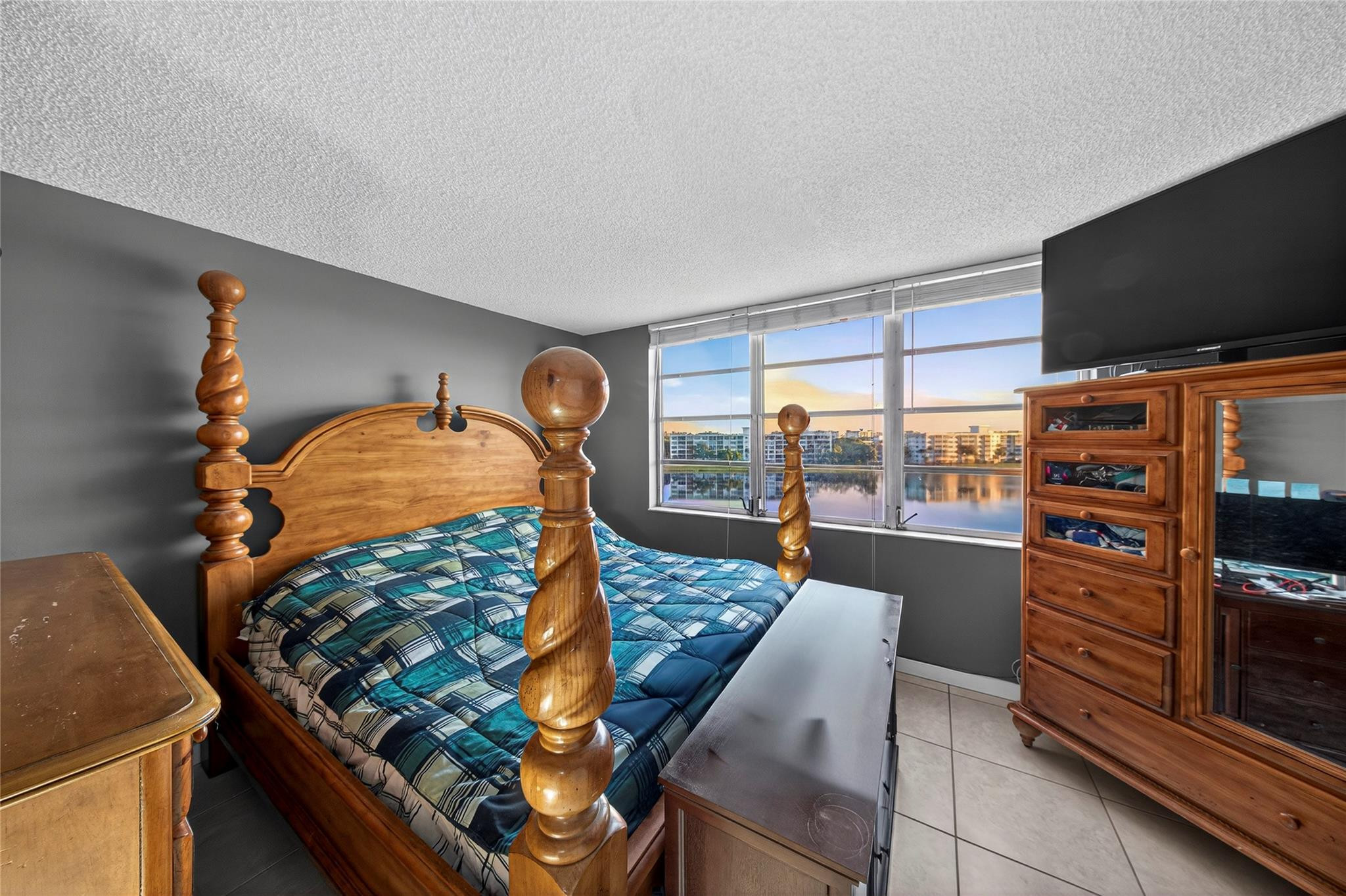 NO 53 PALM-AIRE COUNTRY CLUB - Residential