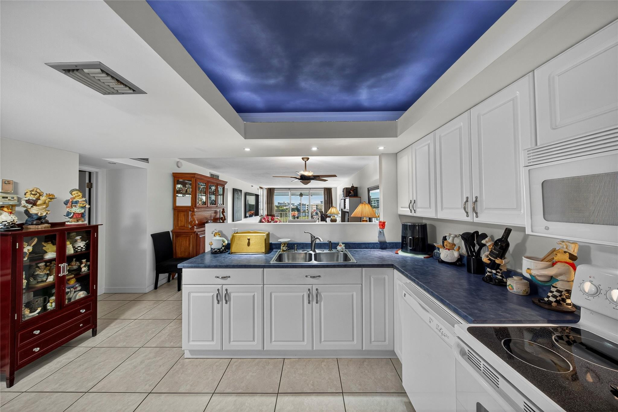 NO 53 PALM-AIRE COUNTRY CLUB - Residential