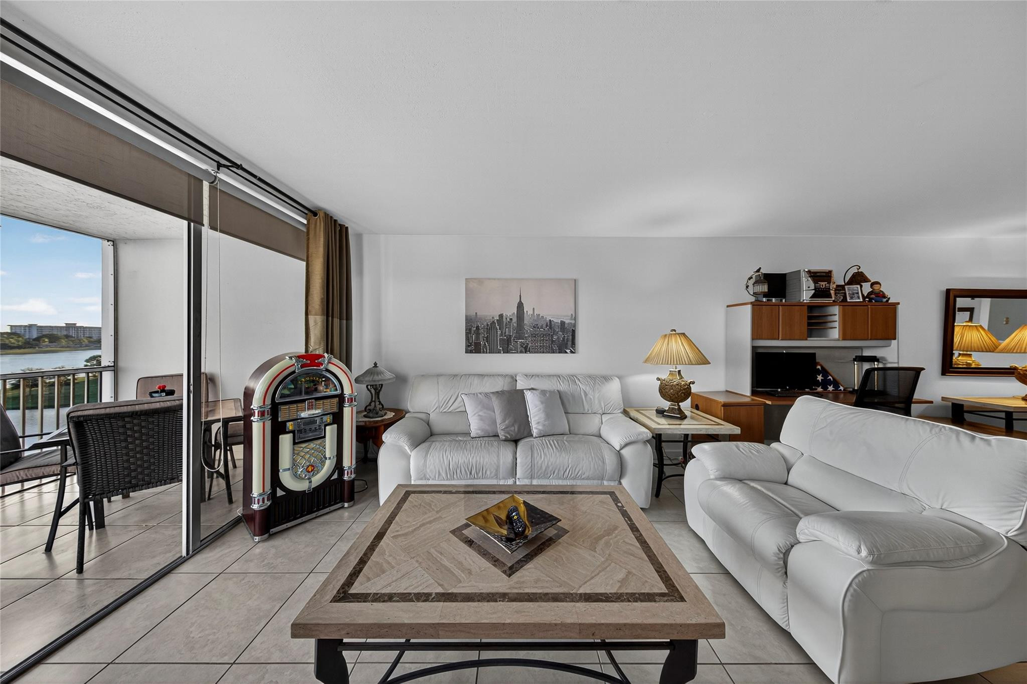 NO 53 PALM-AIRE COUNTRY CLUB - Residential