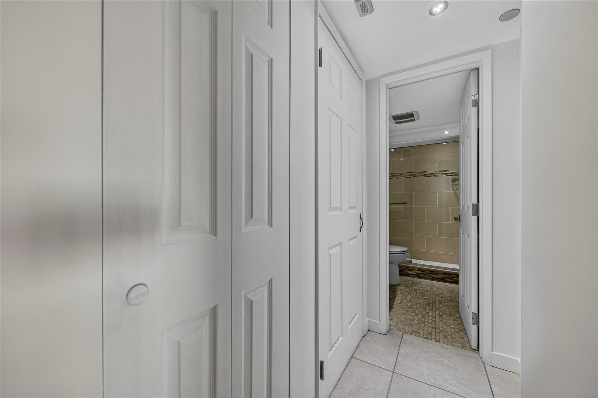 NO 53 PALM-AIRE COUNTRY CLUB - Residential