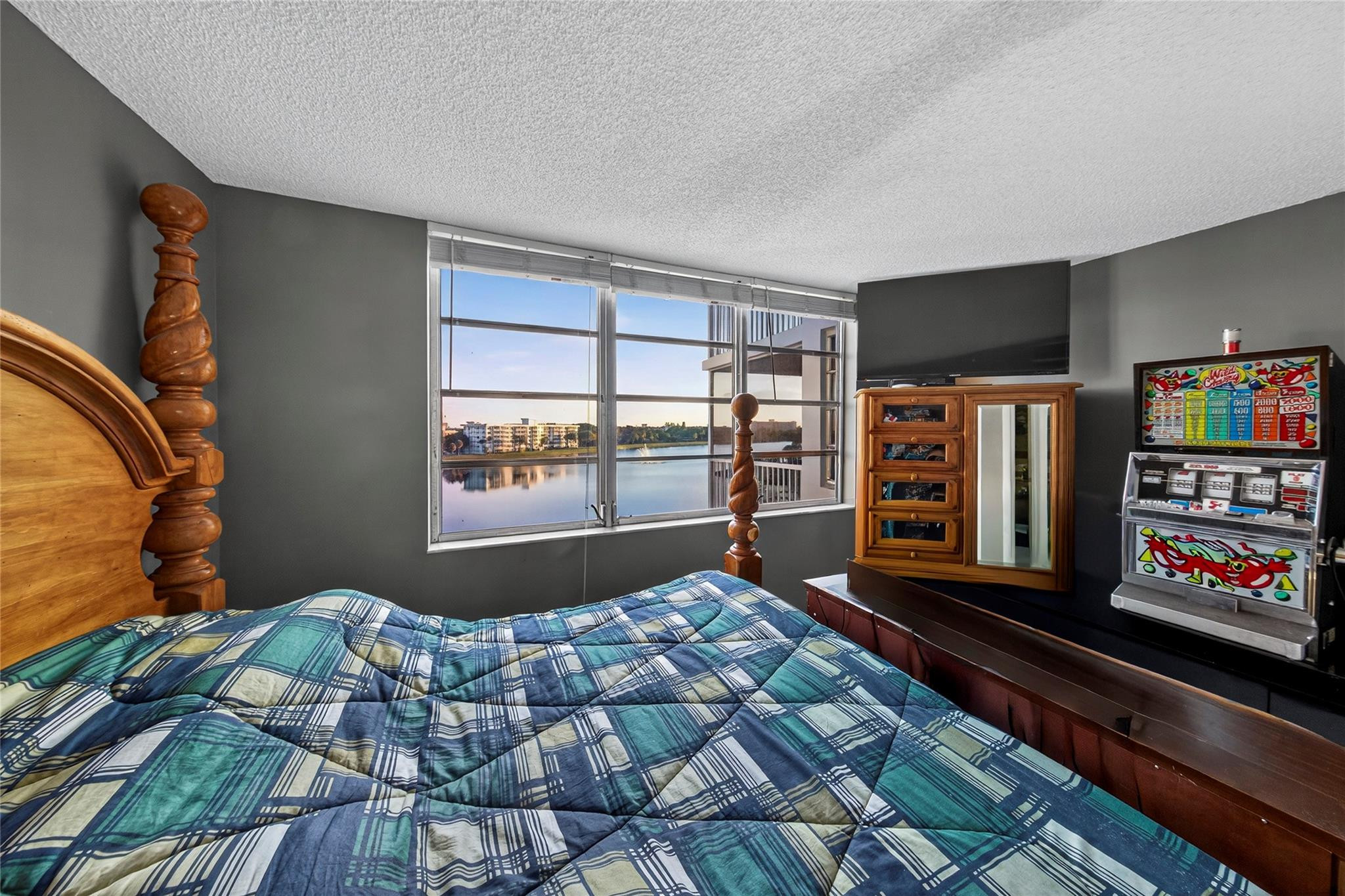 NO 53 PALM-AIRE COUNTRY CLUB - Residential