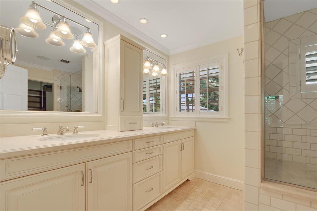 ROYAL PARK - Residential