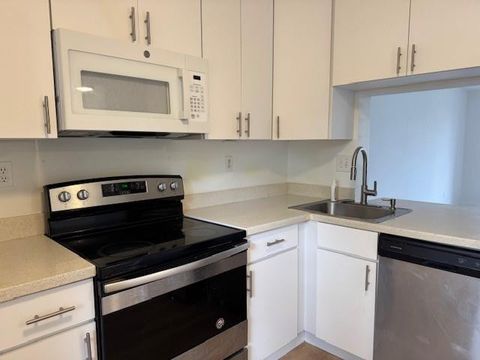 2900 NW 42 A104 Coconut Creek FL 33066