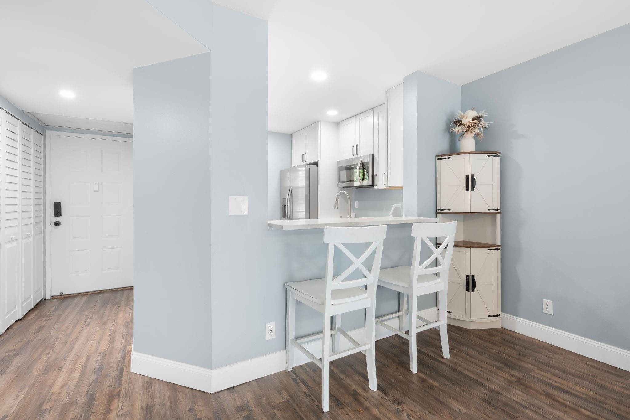 PALM VILLAGE CONDO - Residential