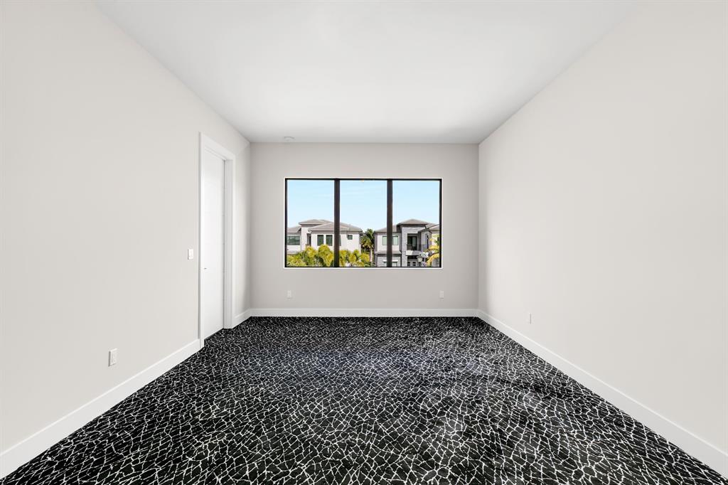 BOCA BRIDGES - Residential