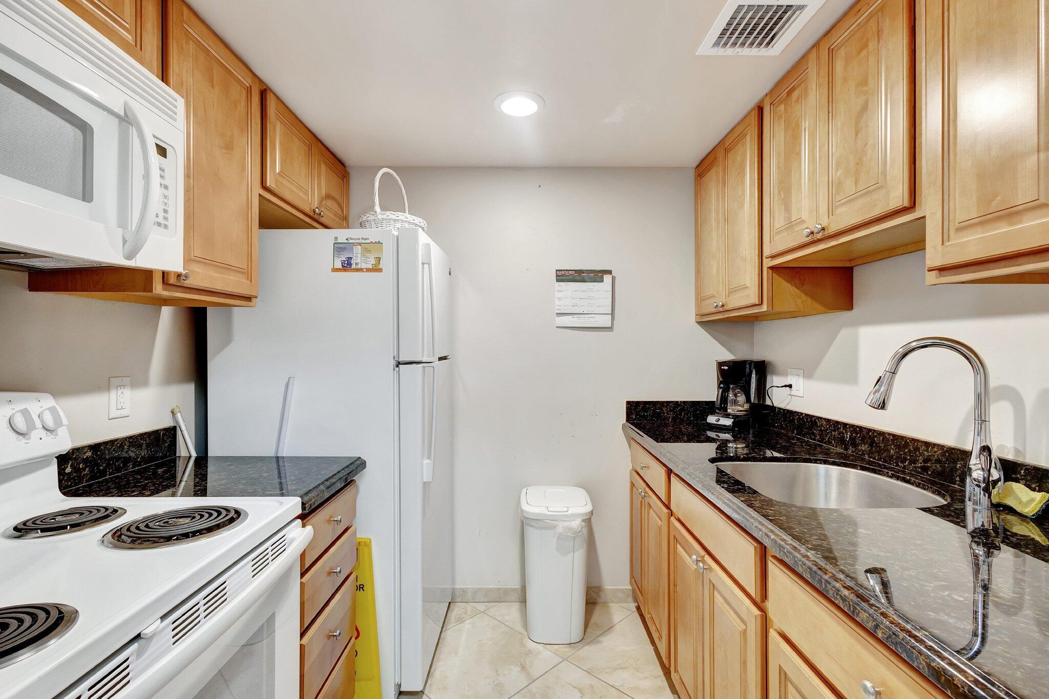 PARADISE HERBOUR - Residential Lease