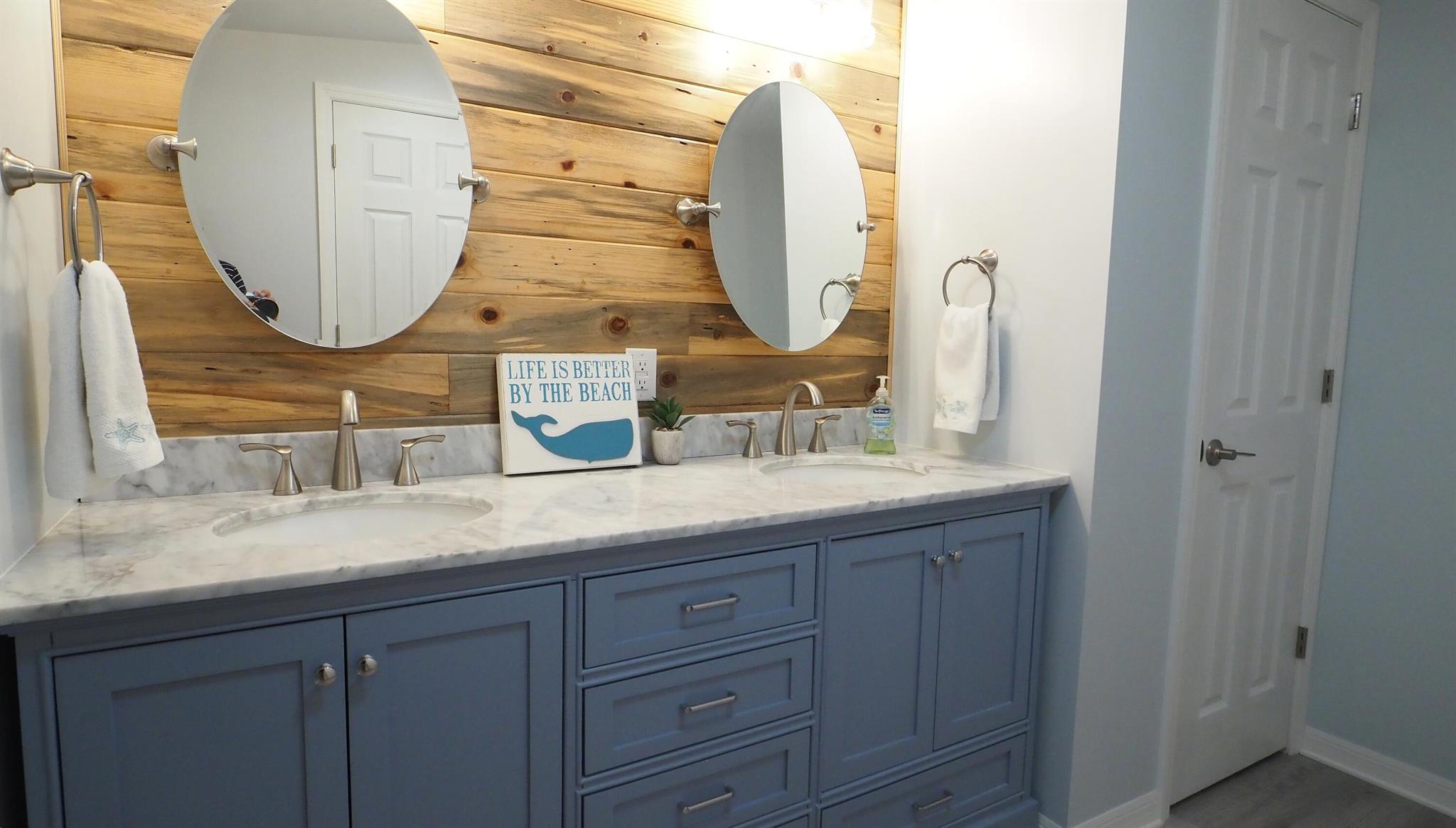 TROPICAL ISLES - Residential