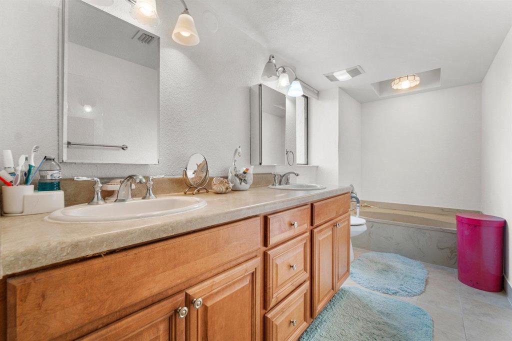 ENVIRON TOWERS 1 CONDO - Residential