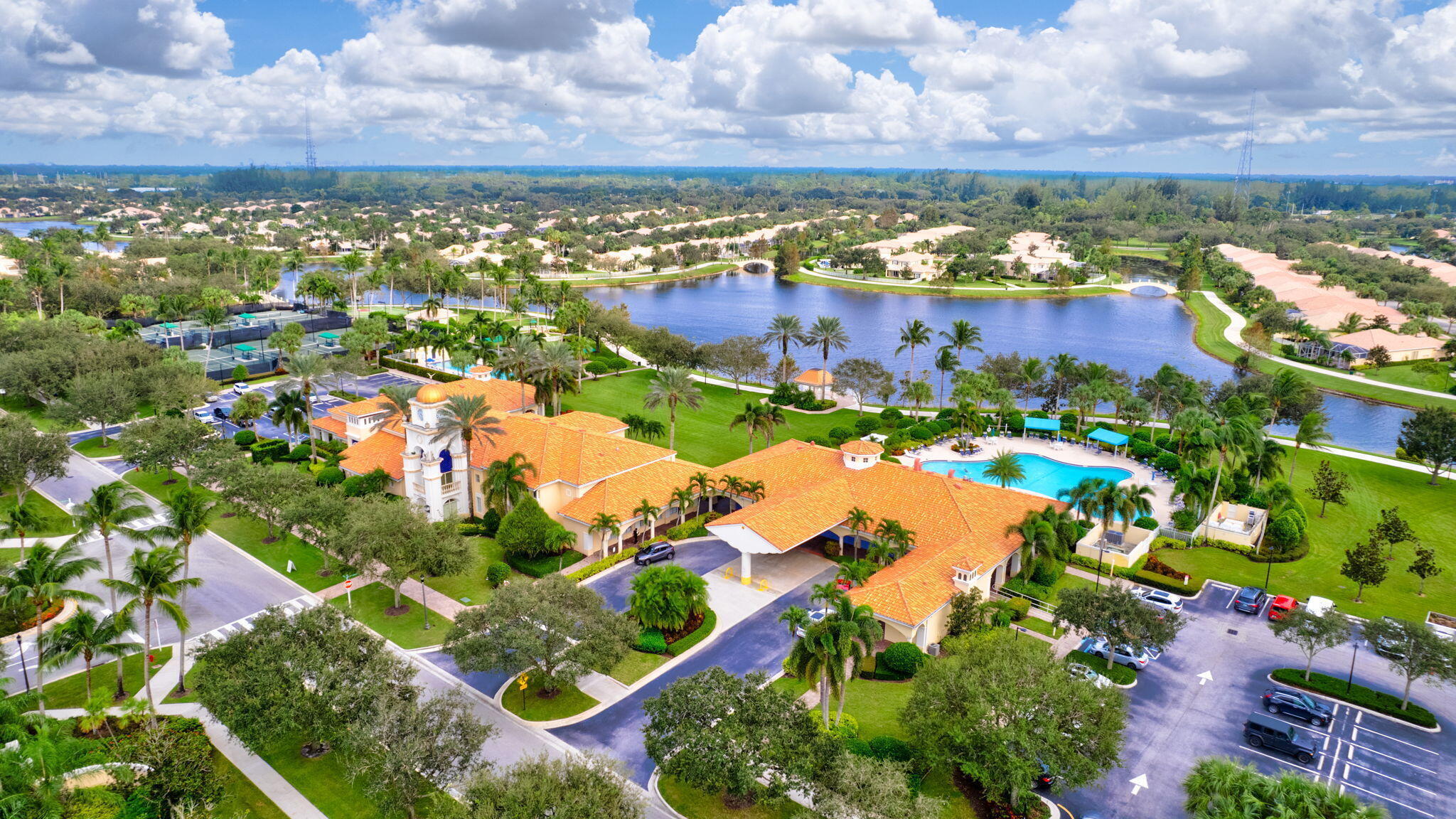 VILLAGEWALK OF WELLINGTON 5 - Residential Lease