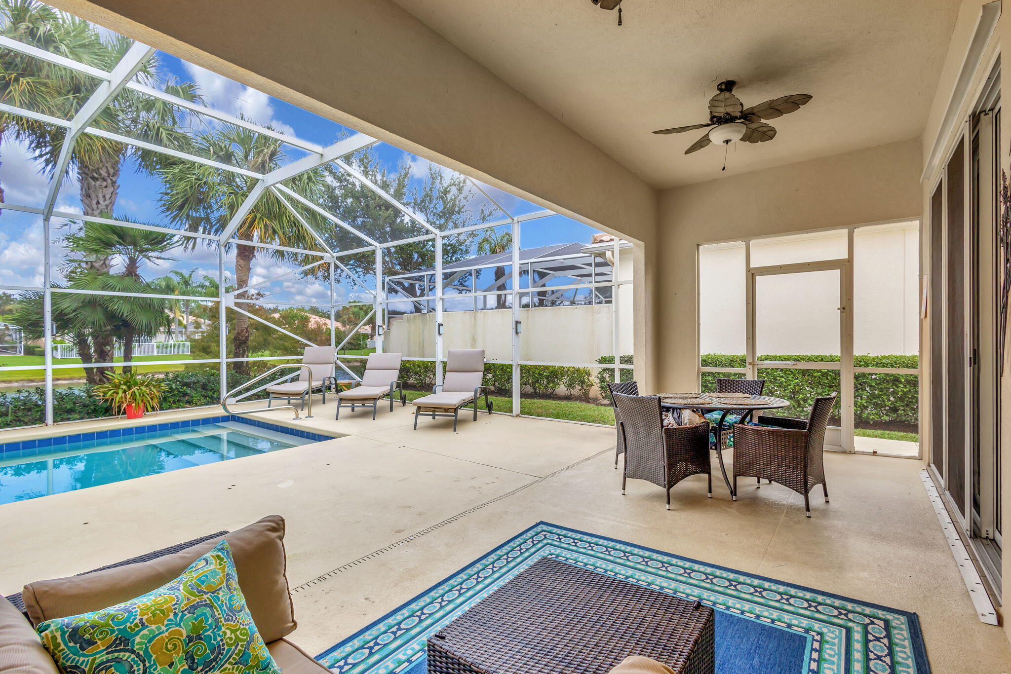 VILLAGEWALK OF WELLINGTON 5 - Residential Lease