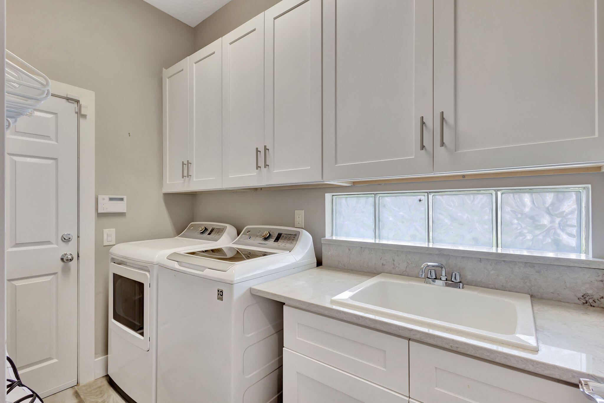 VILLAGEWALK OF WELLINGTON 5 - Residential Lease